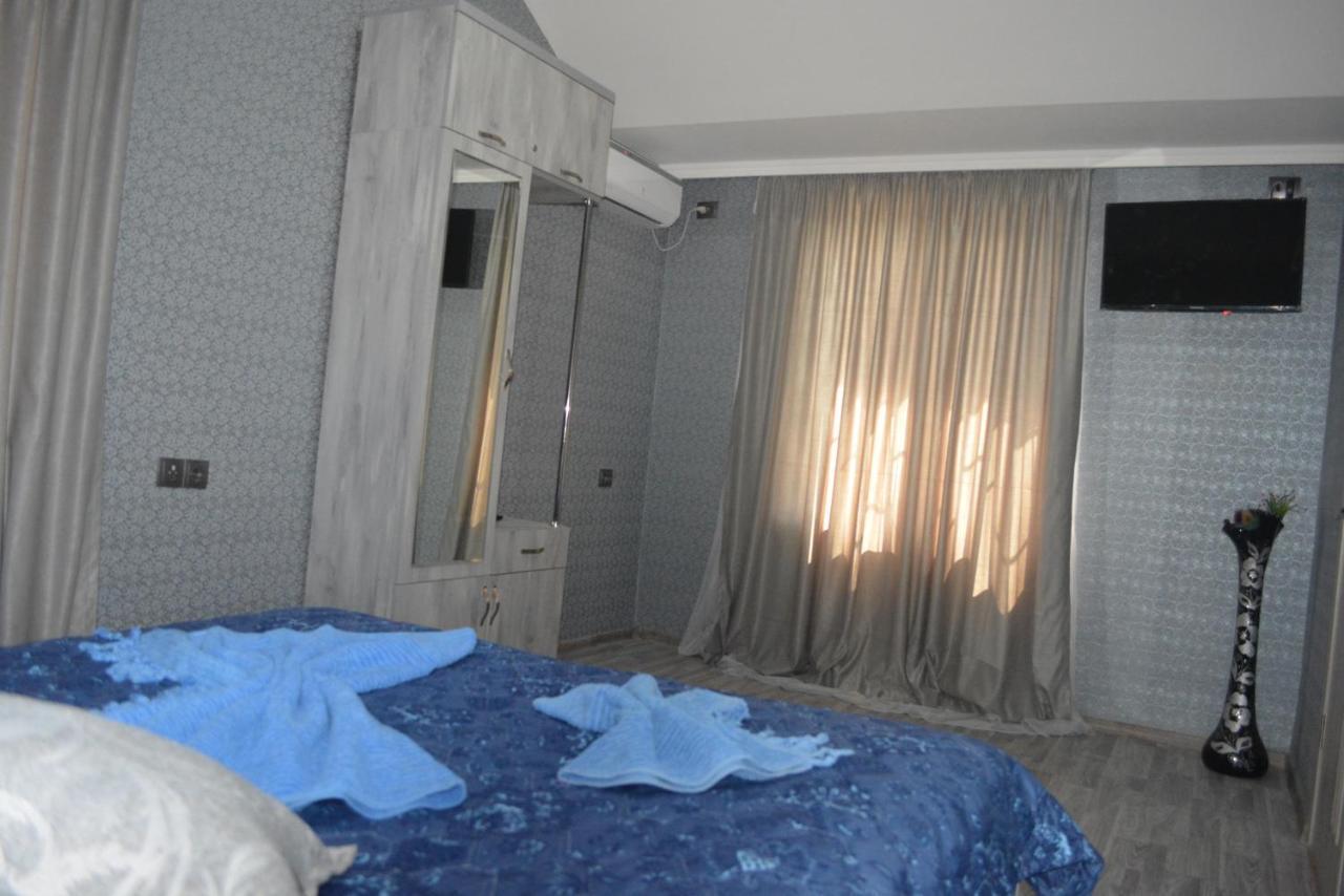 Golden Way Hotel Tbilisi Exterior photo