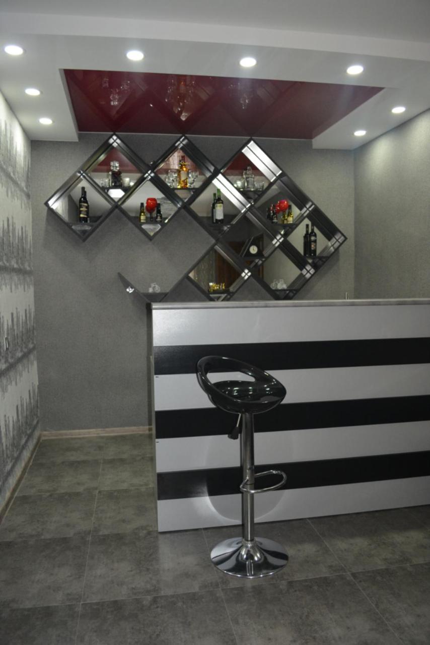 Golden Way Hotel Tbilisi Exterior photo